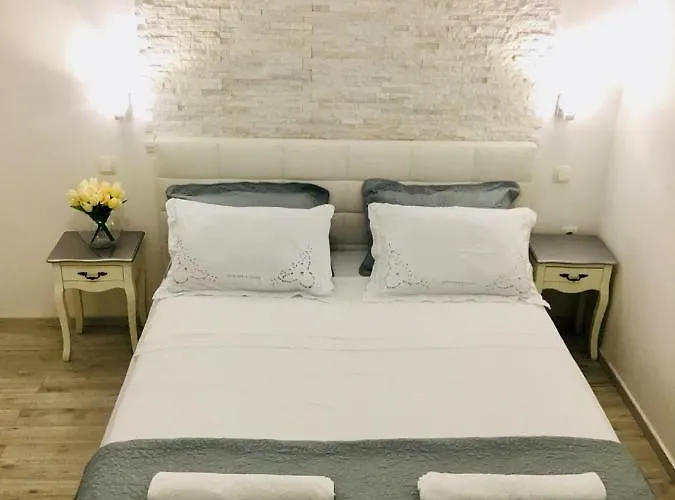 Ika Apartment